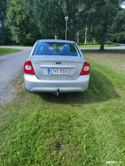 Ford Focus 2010, kuva 3/4