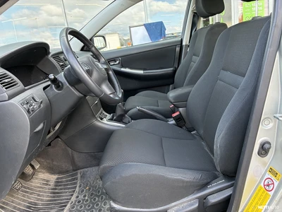 Toyota Corolla 2005, kuva 5/6