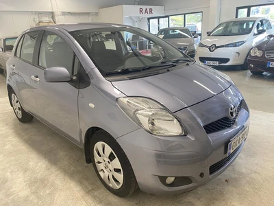 Toyota Yaris 2011, kuva 2/20