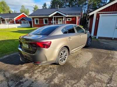 Toyota Avensis 2016, kuva 4/9