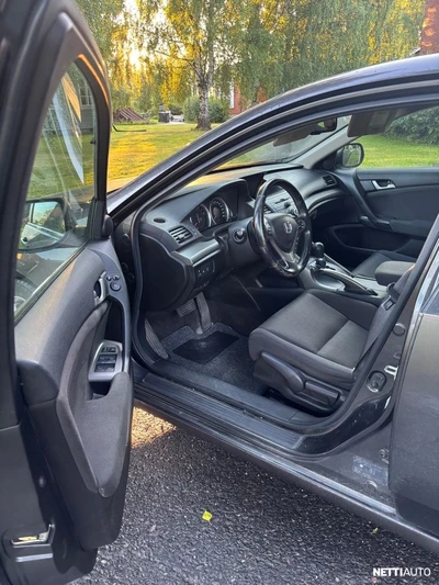 Honda Accord 4D 2,0 Elegance AT 2009, photo 5/11