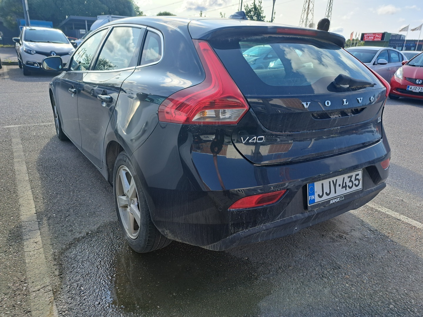 Volvo V40