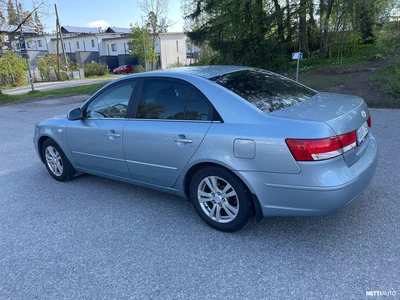 Hyundai Sonata FL 2,0 CRDi LTD Aut. 2009, photo 4/10