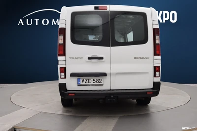 Renault Trafic 2017, photo 6/16