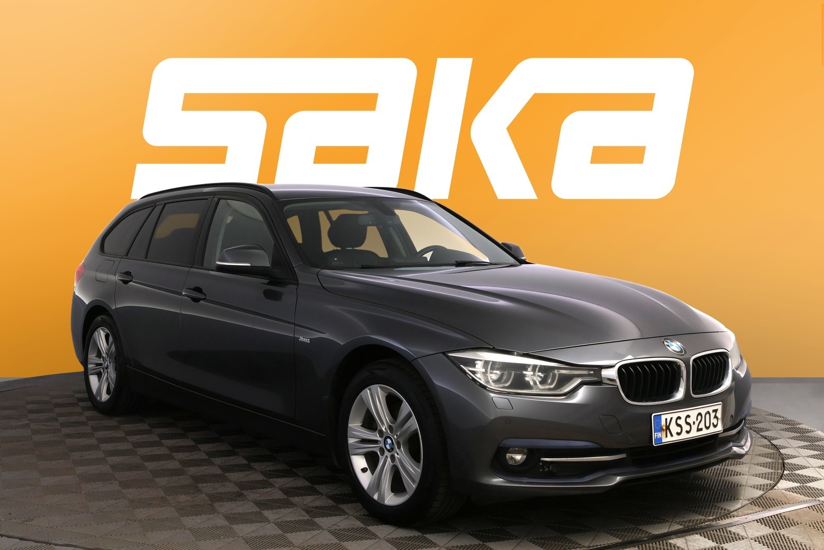 BMW 320