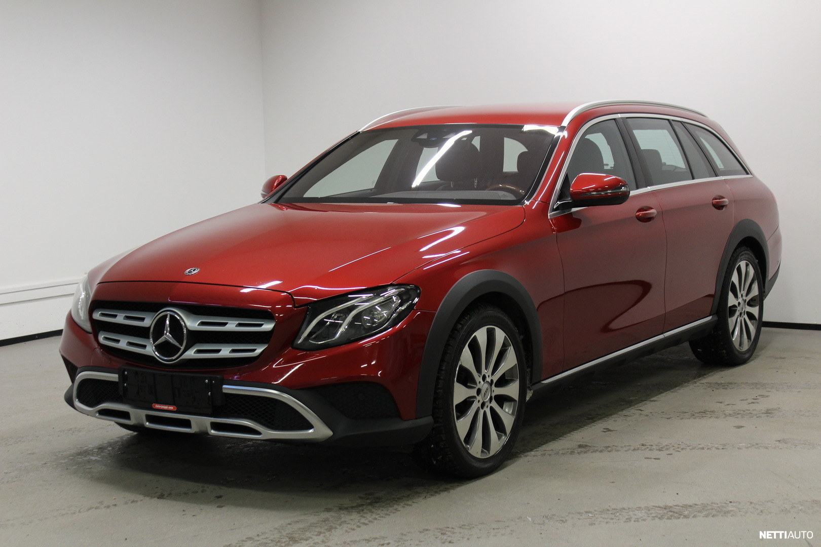 Mercedes-Benz E