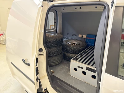 Volkswagen Caddy 2014, photo 7/23