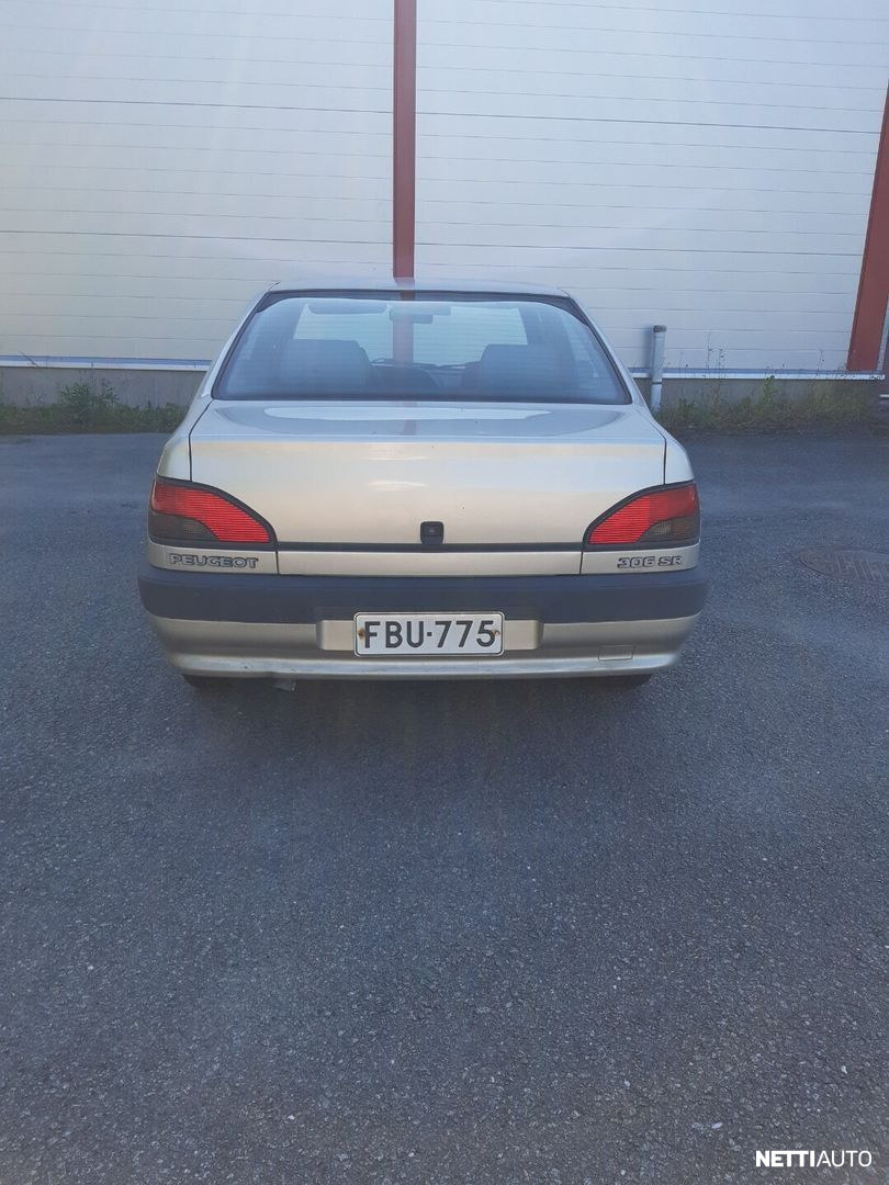 Peugeot 306 1995, photo 5/13