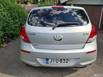 Hyundai i20 1,2 5MT GO 2014, kuva 4/7