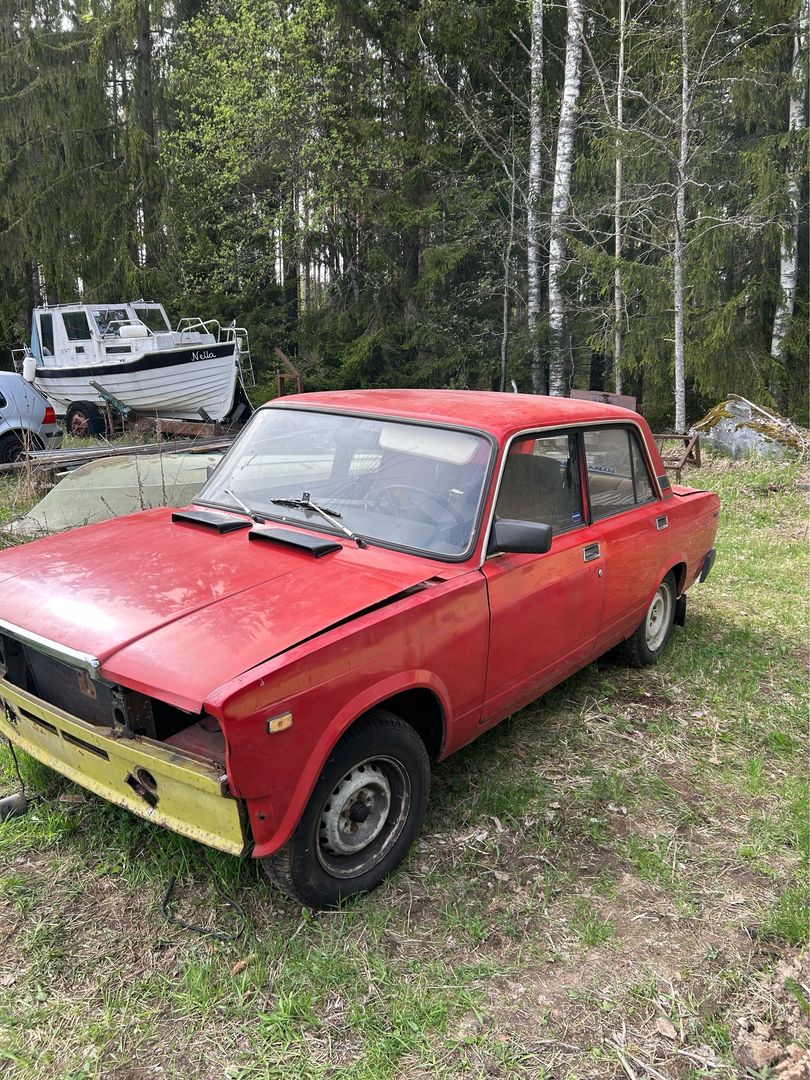 Lada 2107