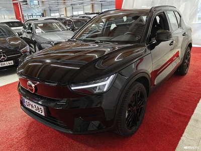 Volvo XC40 2023, photo 7/10