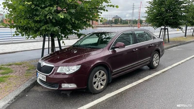Skoda Superb 2009, kuva 1/8