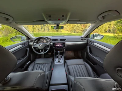 Skoda Superb 2019, kuva 6/8