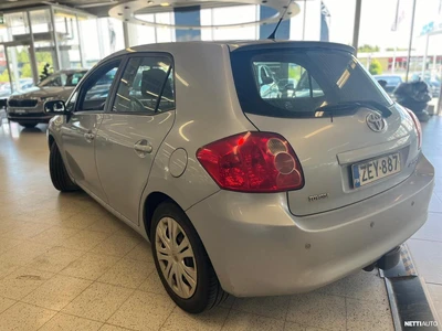 Toyota Auris 2007, kuva 6/8