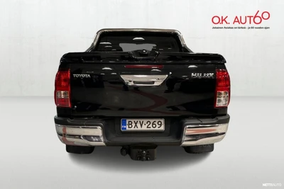 Toyota Hilux 2016, photo 4/23