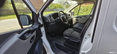 Renault Trafic 1.6 dCi 2015, photo 6/8
