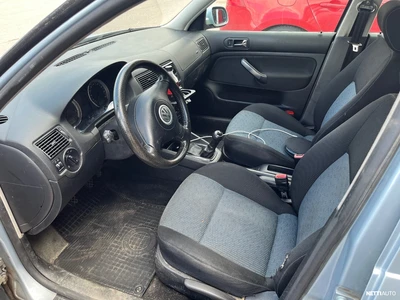 Volkswagen Golf 2005, photo 6/10