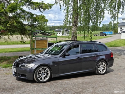 BMW 330 2006, kuva 2/5