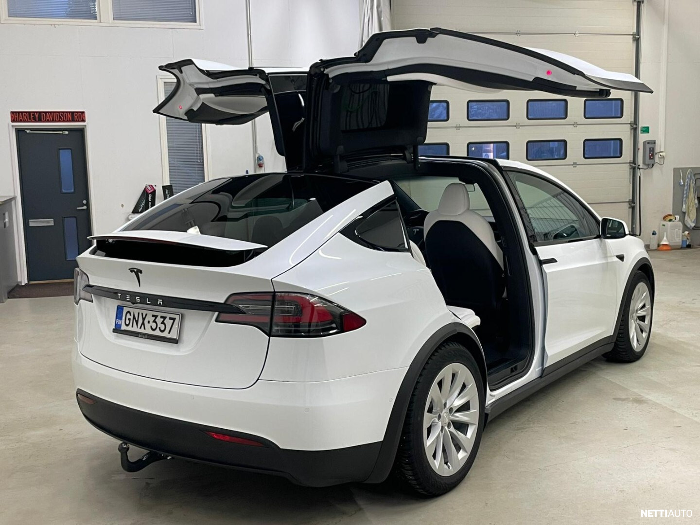 Tesla Model X