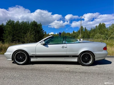 Mercedes-Benz CLK 2000, photo 2/21