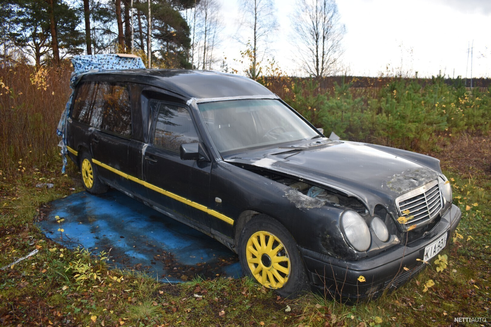 Mercedes-Benz E 230