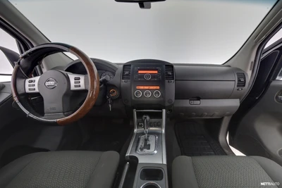 Nissan Navara 2012, photo 7/43