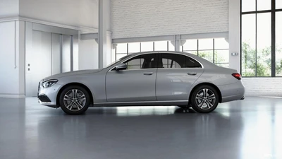 Mercedes-Benz E 220 d Edition 4MATIC A 2022, kuva 2/12