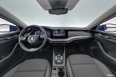 Skoda Octavia 2023, kuva 7/10