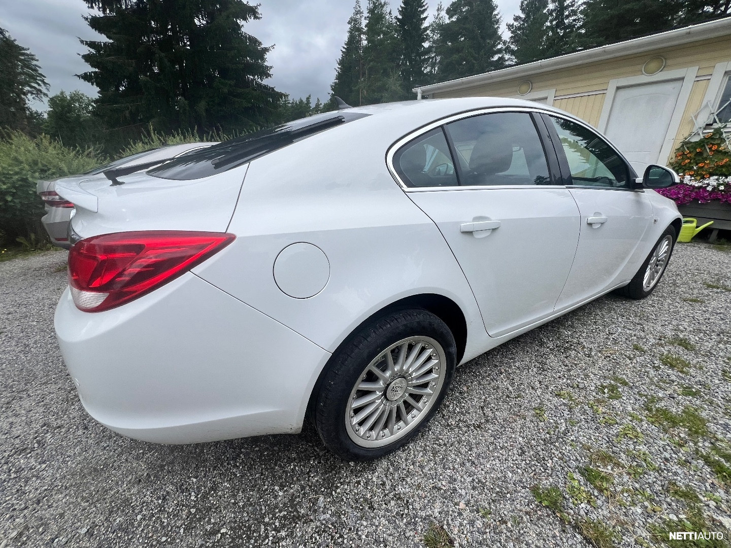 Opel Insignia 2012, photo 3/8
