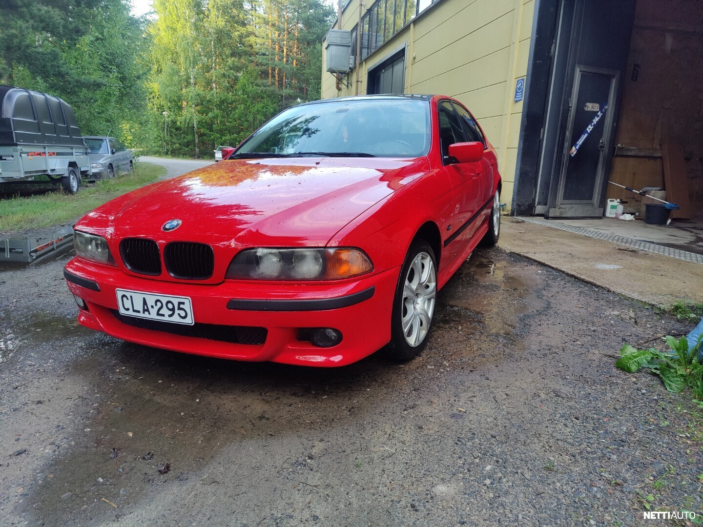 BMW 523