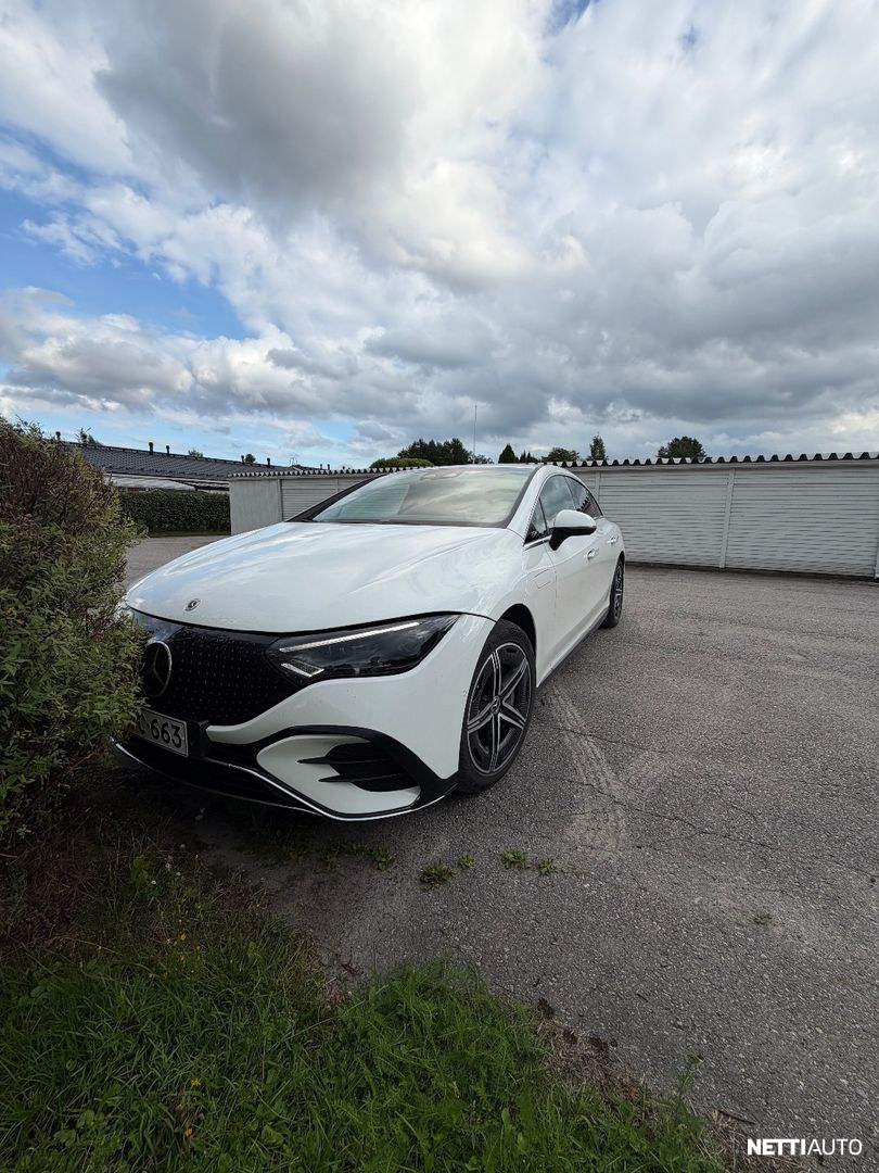 Mercedes-Benz EQE