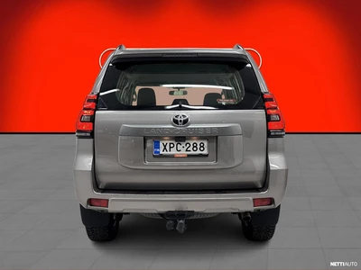 Toyota Land Cruiser 2020, photo 7/38