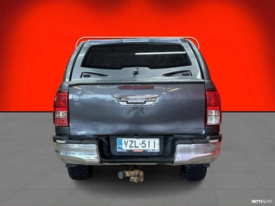 Toyota Hilux 2018, photo 7/32