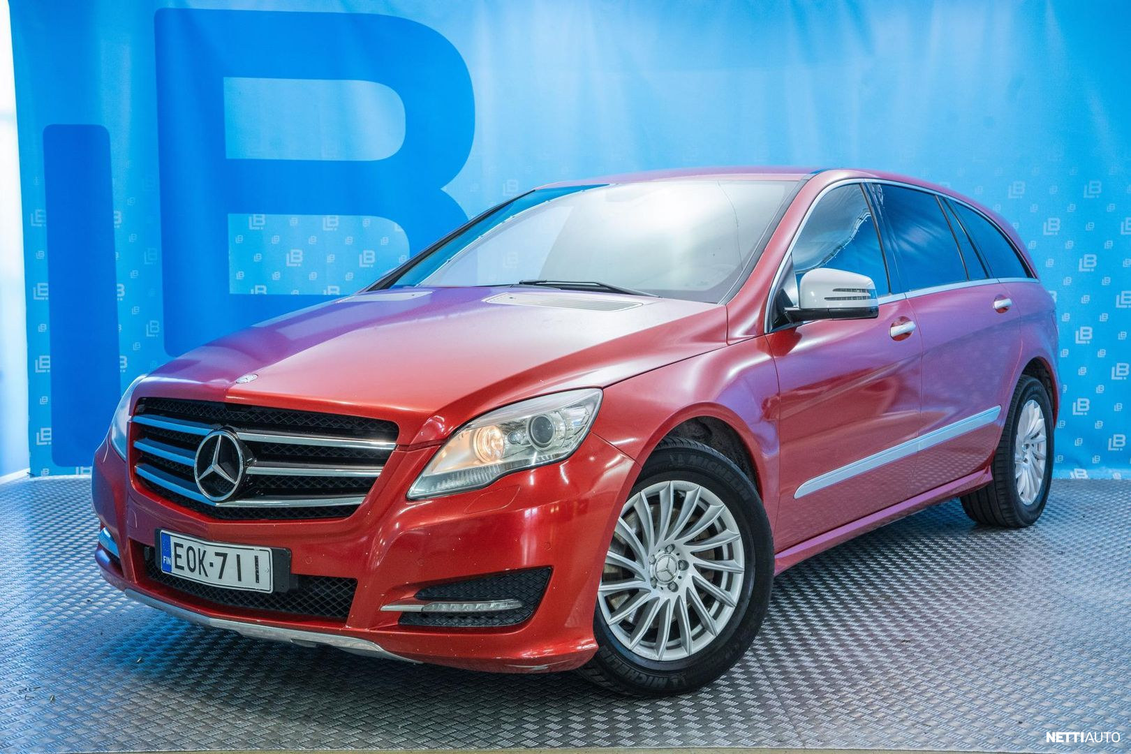 Mercedes-Benz R