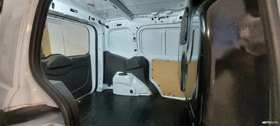 Ford Transit Courier 2015, photo 6/14