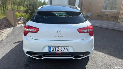 Citroen DS5 THP 200 Sport Chic 2012, kuva 7/13