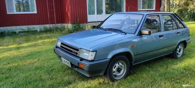 Toyota Tercel Tercel 1982, kuva 7/8