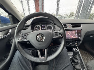Skoda Octavia 2020, kuva 7/8