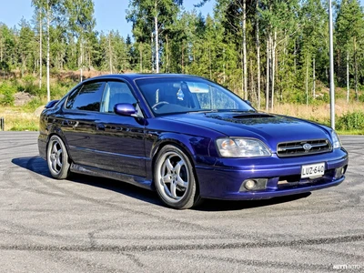 Subaru Legacy B4 RSK 2.0 1999, kuva 1/8