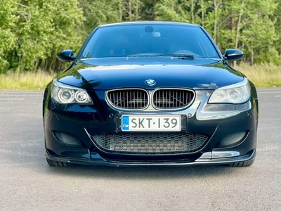 BMW M5 2006, photo 3/30