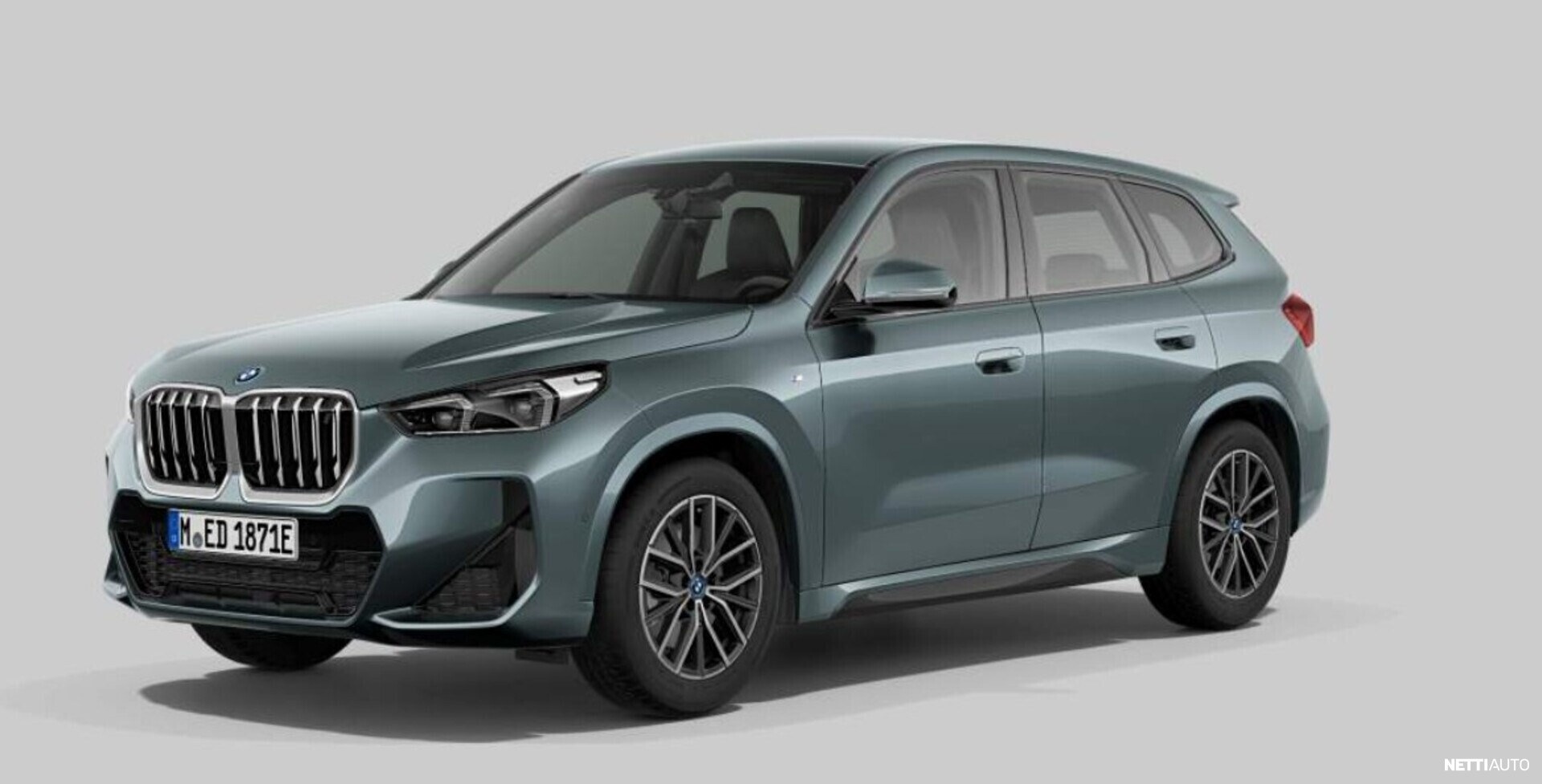 BMW iX1