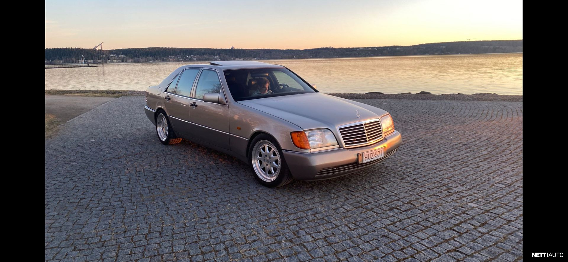 Mercedes-Benz S