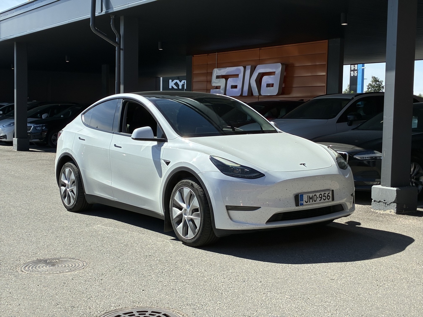 Tesla Model Y Long Range