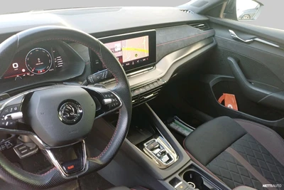 Skoda Octavia Combi 2,0 TSI RS DSG Autom 2021, kuva 3/5