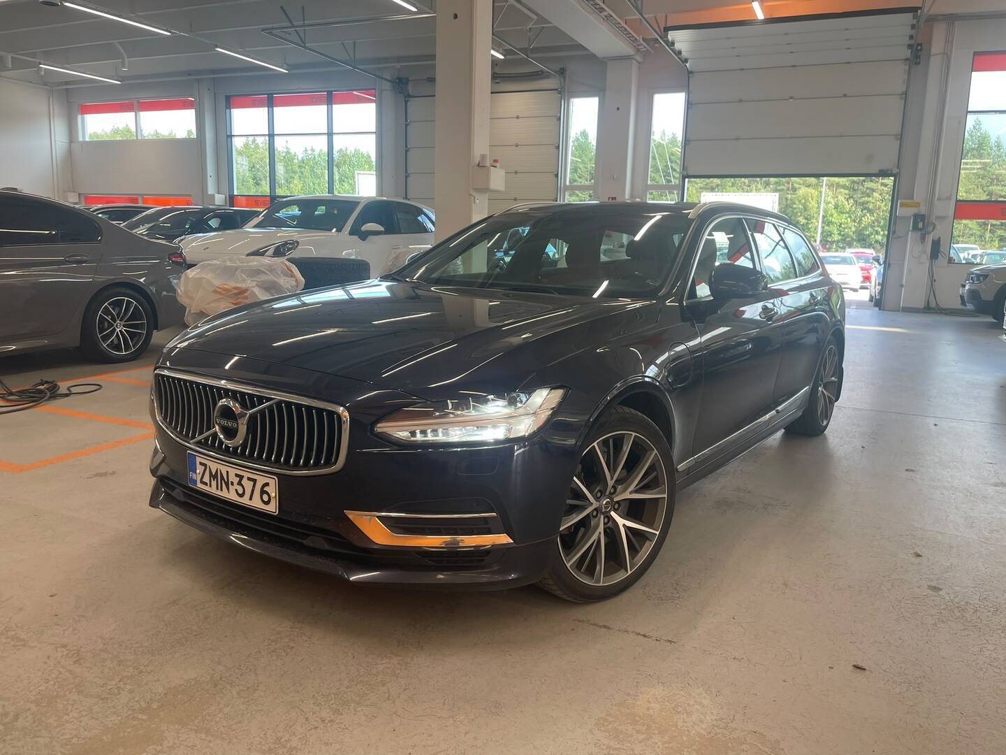 Volvo V90