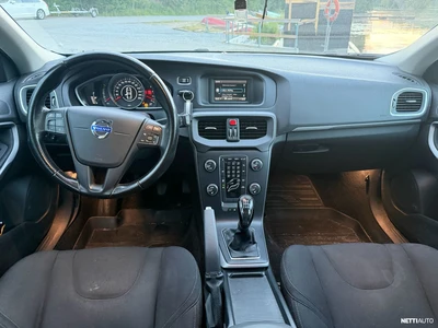 Volvo V40 2014, photo 6/8