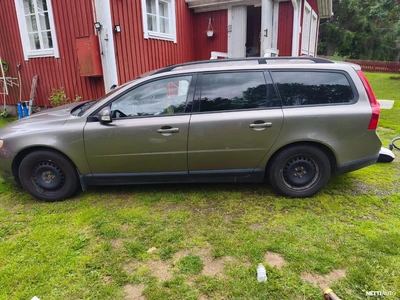 Volvo V70 2007, photo 5/13