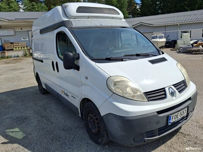 Renault Trafic 2010, photo 2/13
