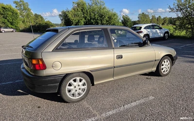 Opel Astra 1996, photo 3/9