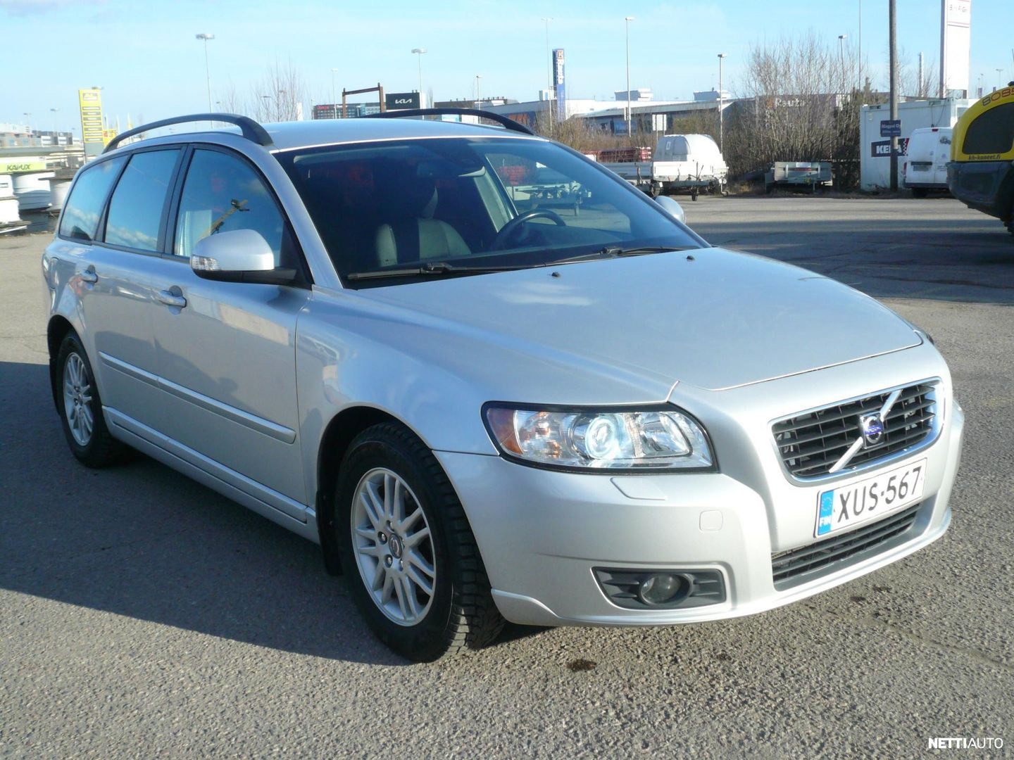 Volvo V50